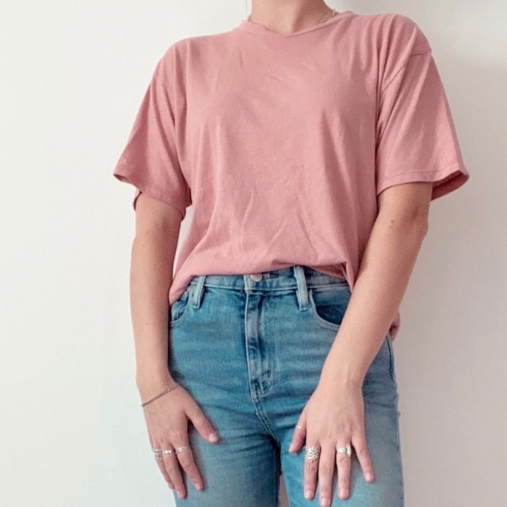 Brandy Melville boxy cropped tee
